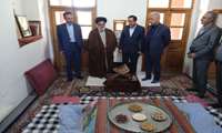 معاون آب و خاک وزارت جهاد کشاورزی از بیت امام (ره) در شهرستان خمین بازدید نمود