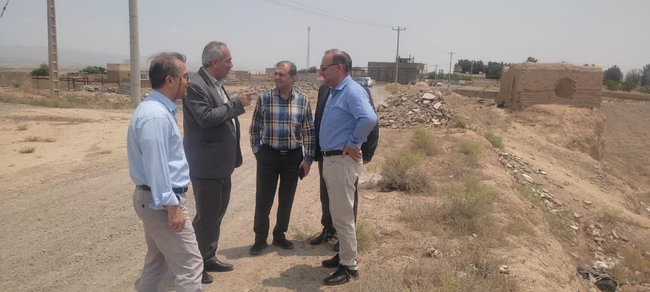 برگزاری نشست و بازدید بررسی روند تخریب خاک توسط کوره‌های آجرپزی سنتی در خراسان رضوی