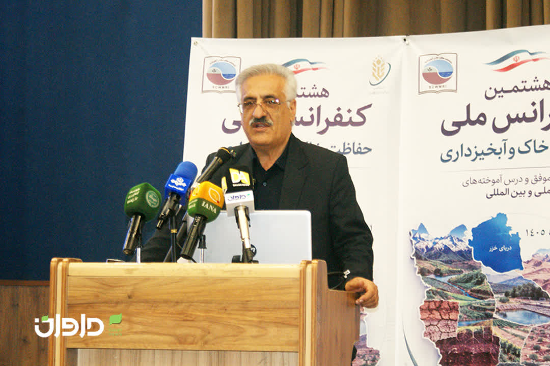 گوهرگانی: مدیریت بخشی منابع آب و خاک، کشور را به نابودی می‌برد